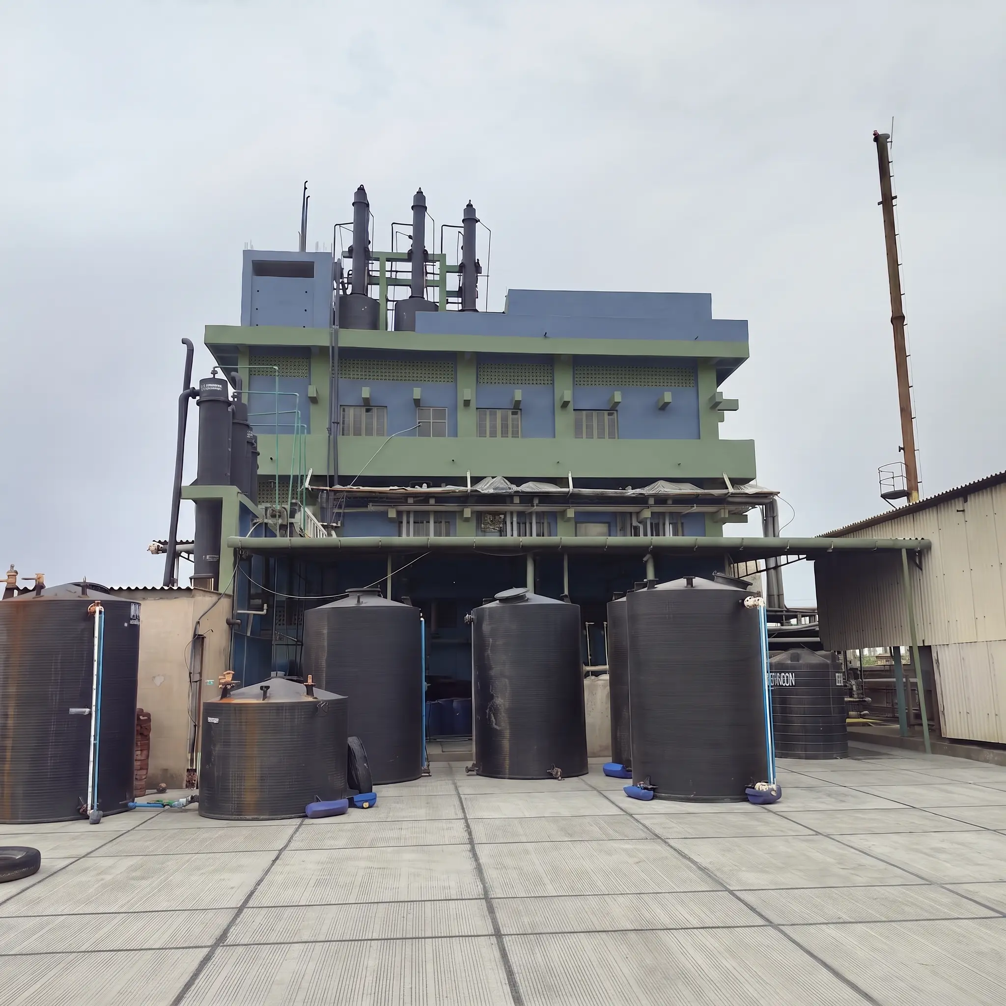 Bulk chemical storage and tank farm